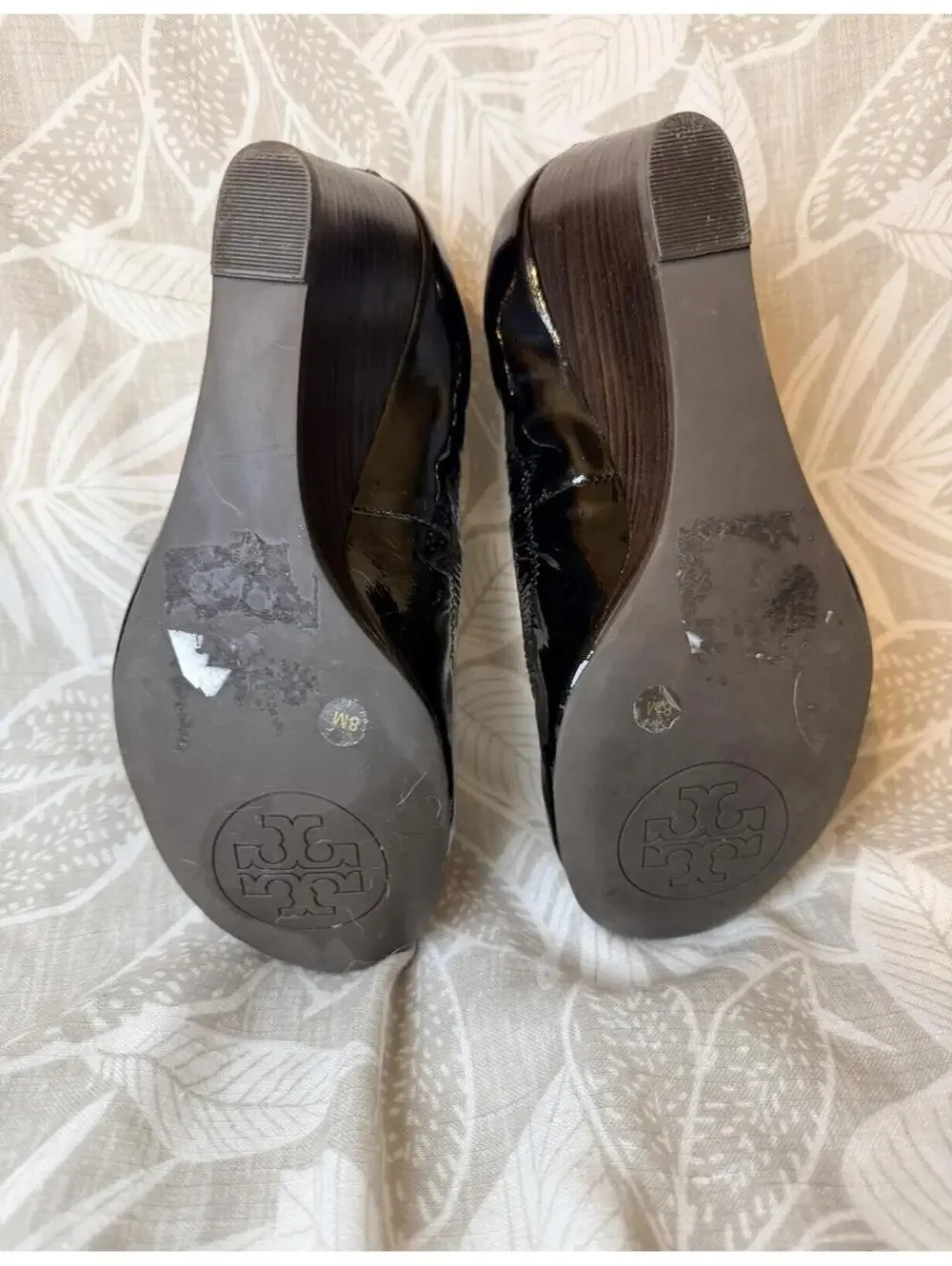 Tory Burch Eddie Black Patent Leather Wedges 8M